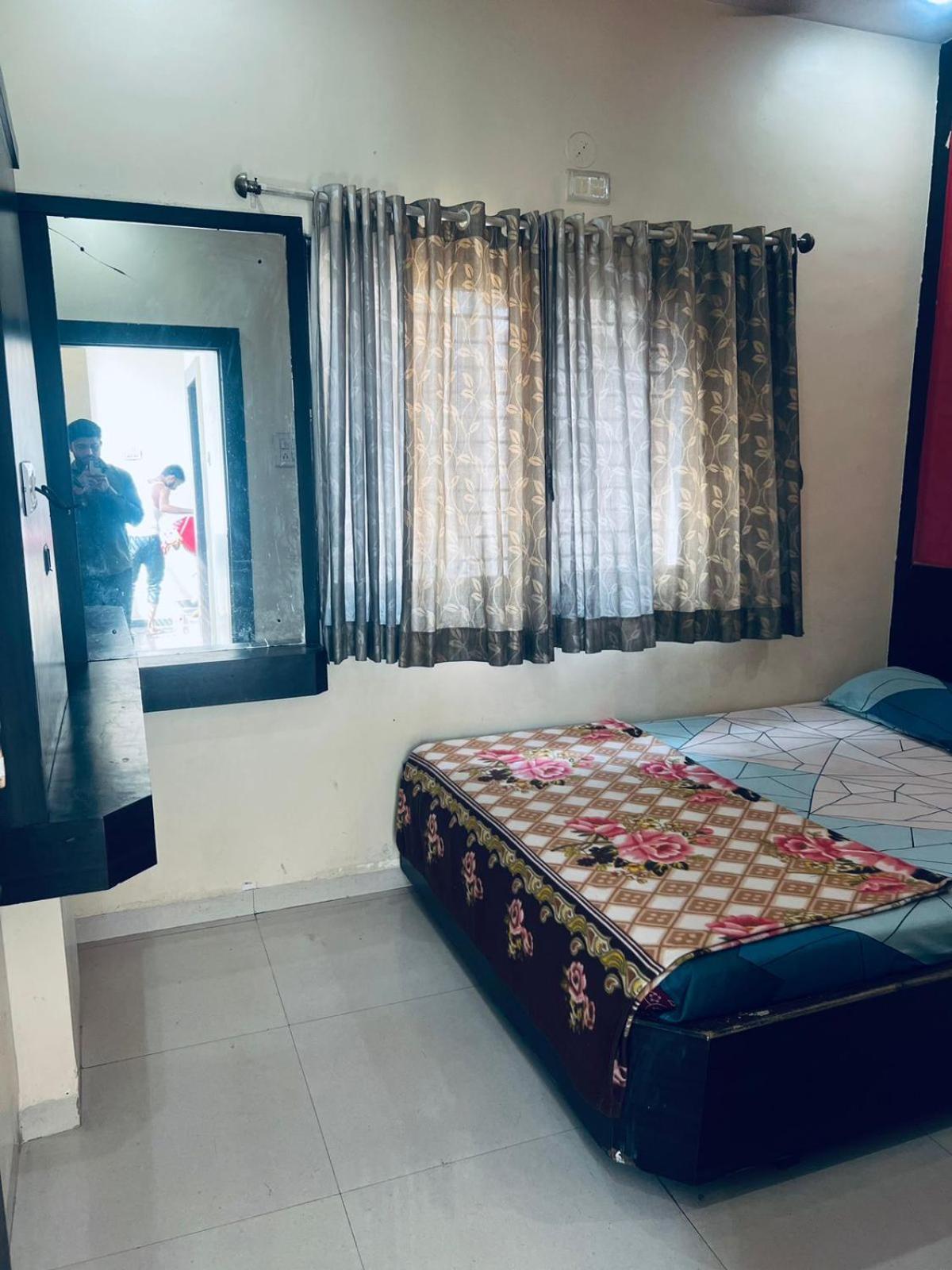 Hotel Sai Vasant Vihar Shirdi Εξωτερικό φωτογραφία